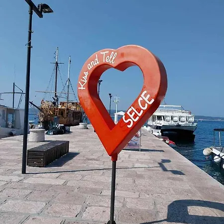 Tiva Lejlighed Selce